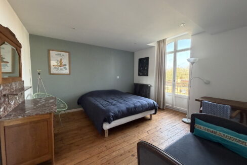 Maison, 10 pièce(s)- CHAUMES-EN-RETZ -10