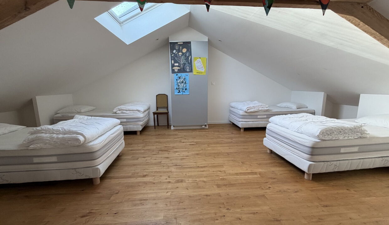 Maison, 10 pièce(s)- CHAUMES-EN-RETZ -12