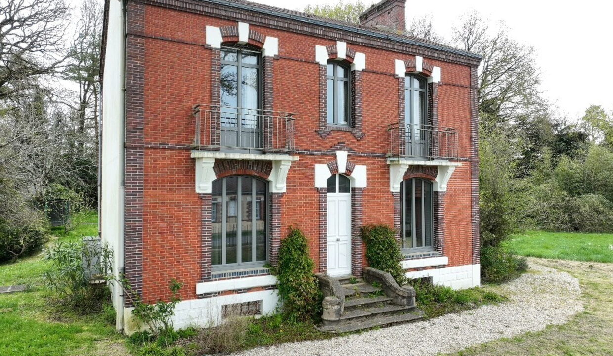 Maison, 10 pièce(s)- CHAUMES-EN-RETZ -16