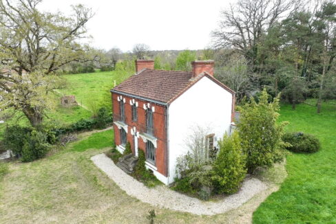 Maison, 10 pièce(s)- CHAUMES-EN-RETZ -18