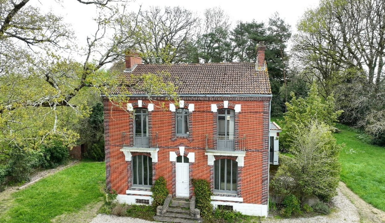 Maison, 10 pièce(s)- CHAUMES-EN-RETZ -19