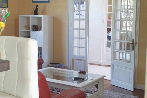 VENTE Magnifique DEMEURE BORD de Loire, 3 chambres + bureau sur 3 etages de 170 m² habitable PAIMBOEUF (44563)