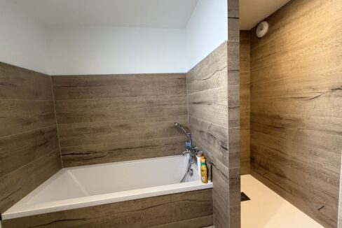 b-IMMO PORNIC MAISON 195 M² 8 PIÈCES 5 CHAMBRES CENTRE PORNIC (21)