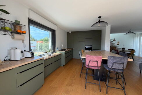 b-IMMO PORNIC MAISON 195 M² 8 PIÈCES 5 CHAMBRES CENTRE PORNIC (8)