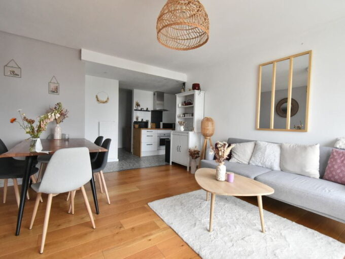 b- IMMOPORNIC 4 PIÈCES 81 M² NANTES