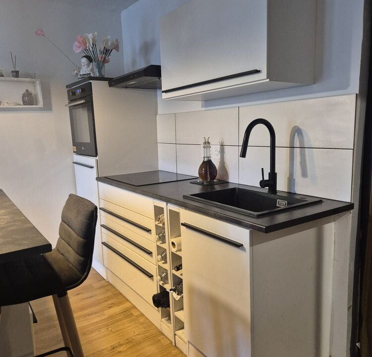 -b IMMOPORNIC 4 PIECES 48 M2 80 M2 MAISON FROSSAY (4)