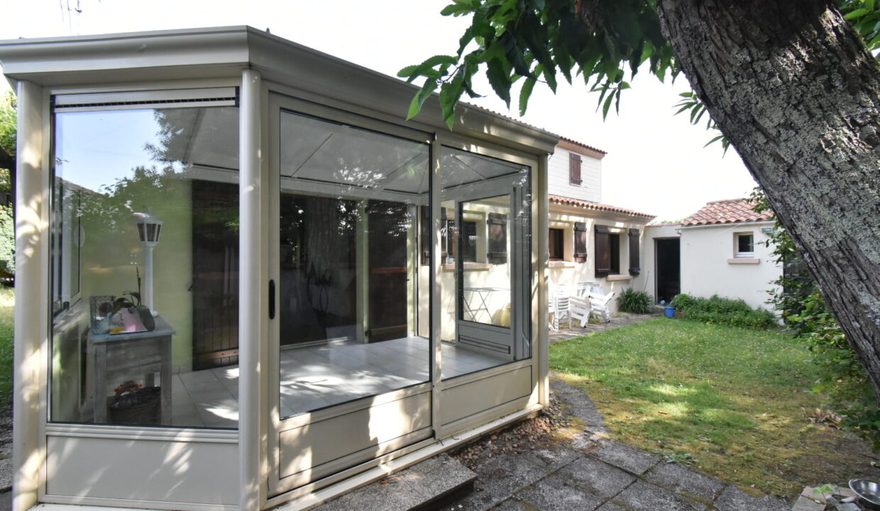 Pornic - Maison 150m² + studio indépendant. Jardin et garage (5)